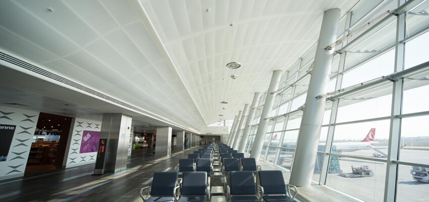 Bandraster Metal Asma Tavan Sistemi Bandraster Metal Asma Tavan Sistemi - Atatürk Havaalanı Uygulaması