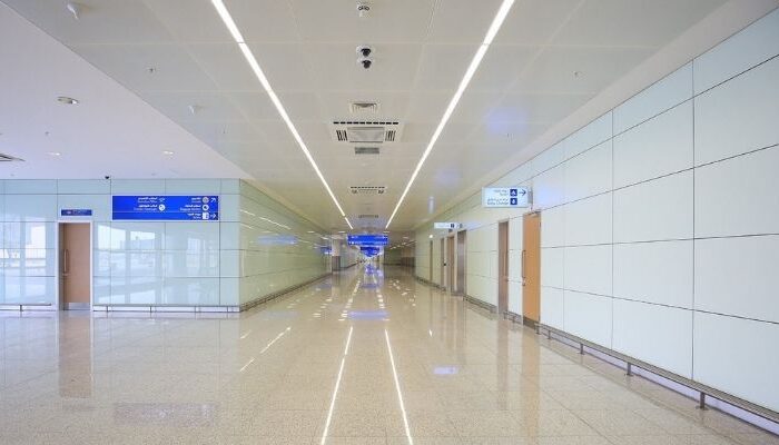 Hook-On Metal Asma Tavan Sistemi Hook-On Metal Asma Tavan Sistemi - Riyad Havaalanı