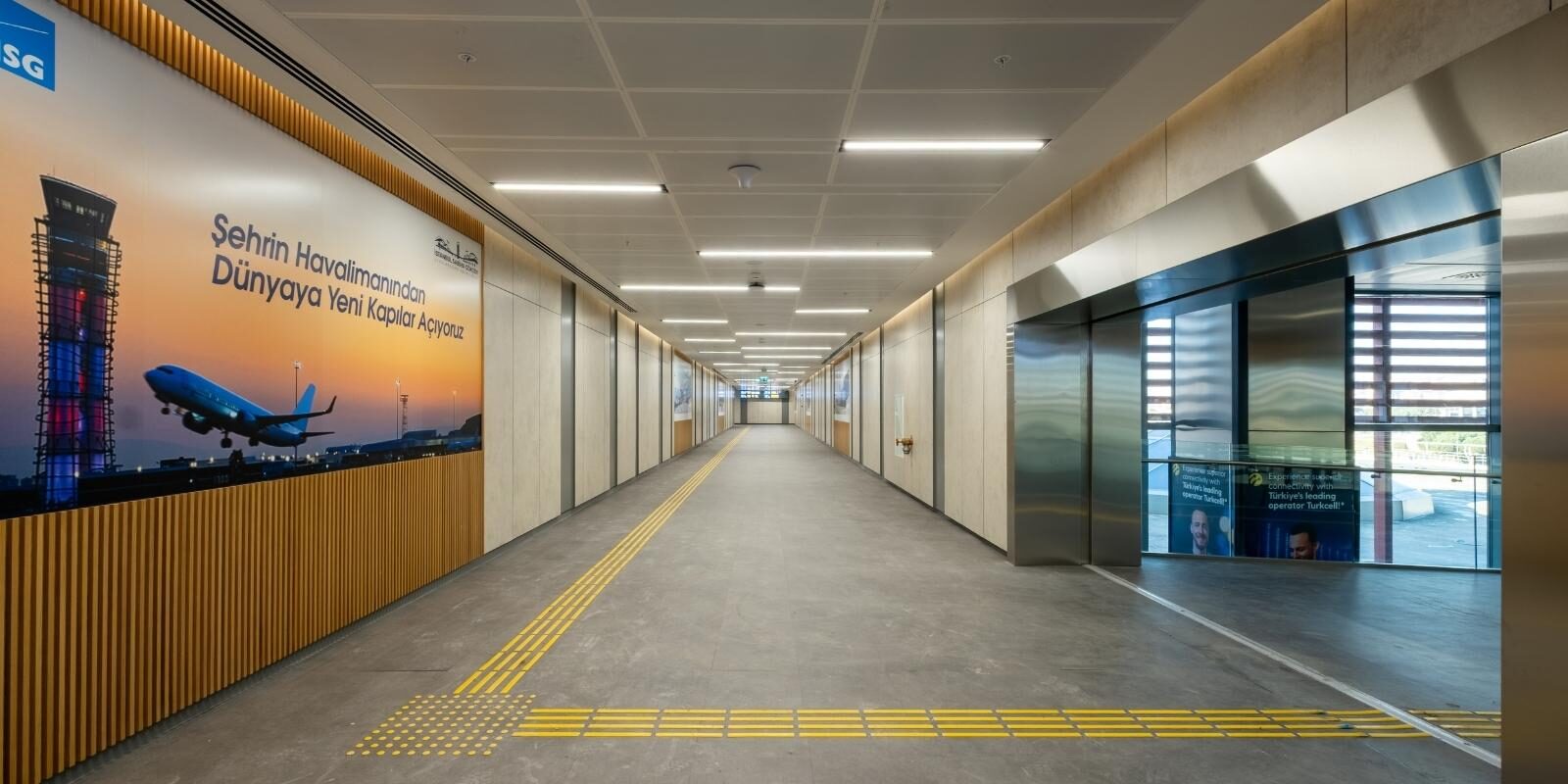 Clip-In Metal Asma Tavan Sistemi - Sabiha Gökçen Havaalanı Uygulama