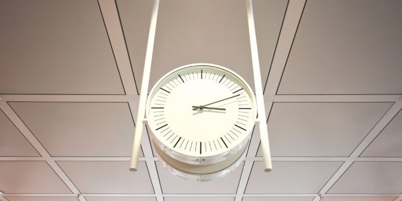 Box Metal Asma Tavan Sistemi Box Metal Asma Tavan Sistemi - Metro Uygulama