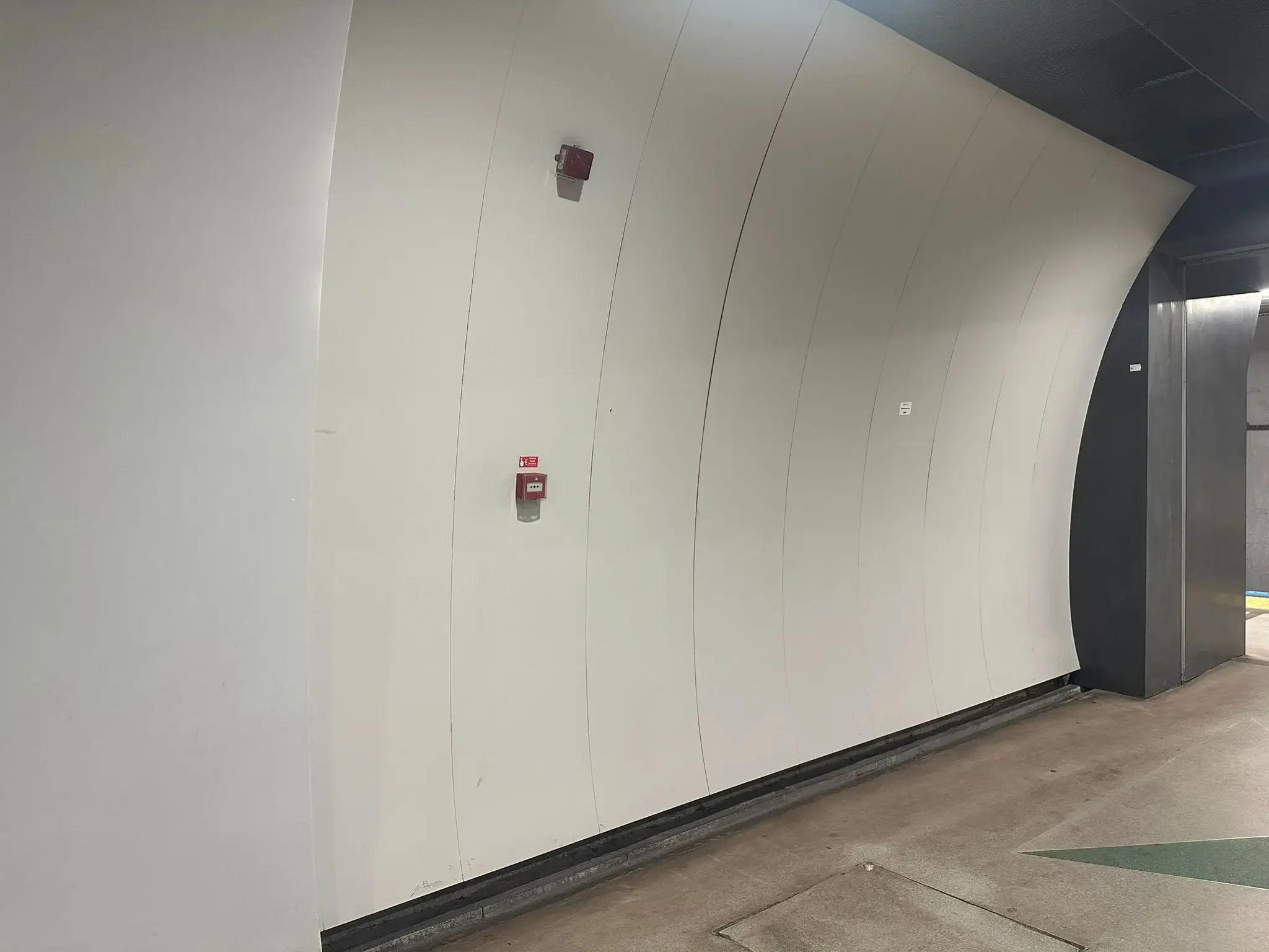 Fevziçakmak Metro İstasyonu Fevziçakmak Metro İstasyonu - Bütem Metal - Clip-In İç Cephe Uygulama