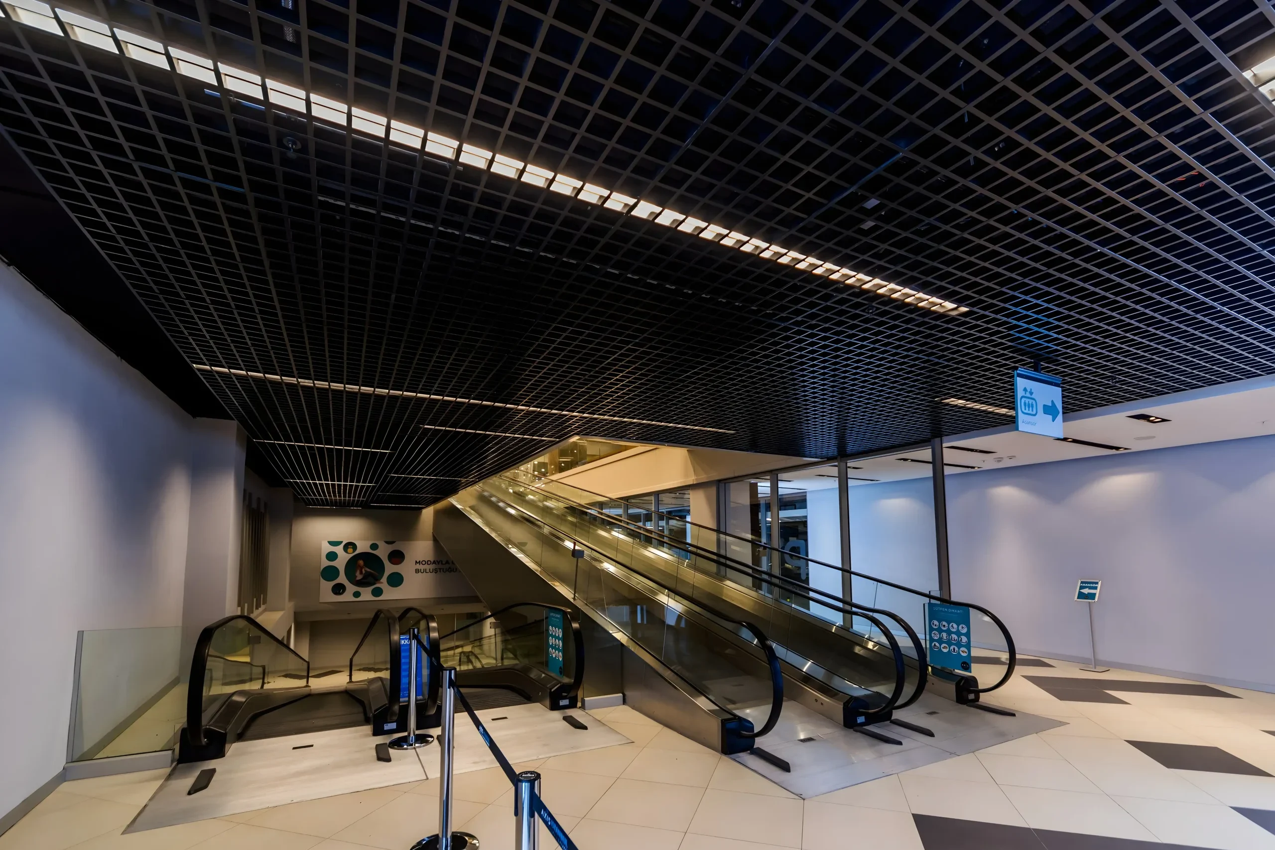 T-15 Petek Tavan Sistemi - Axis Avm Projesi