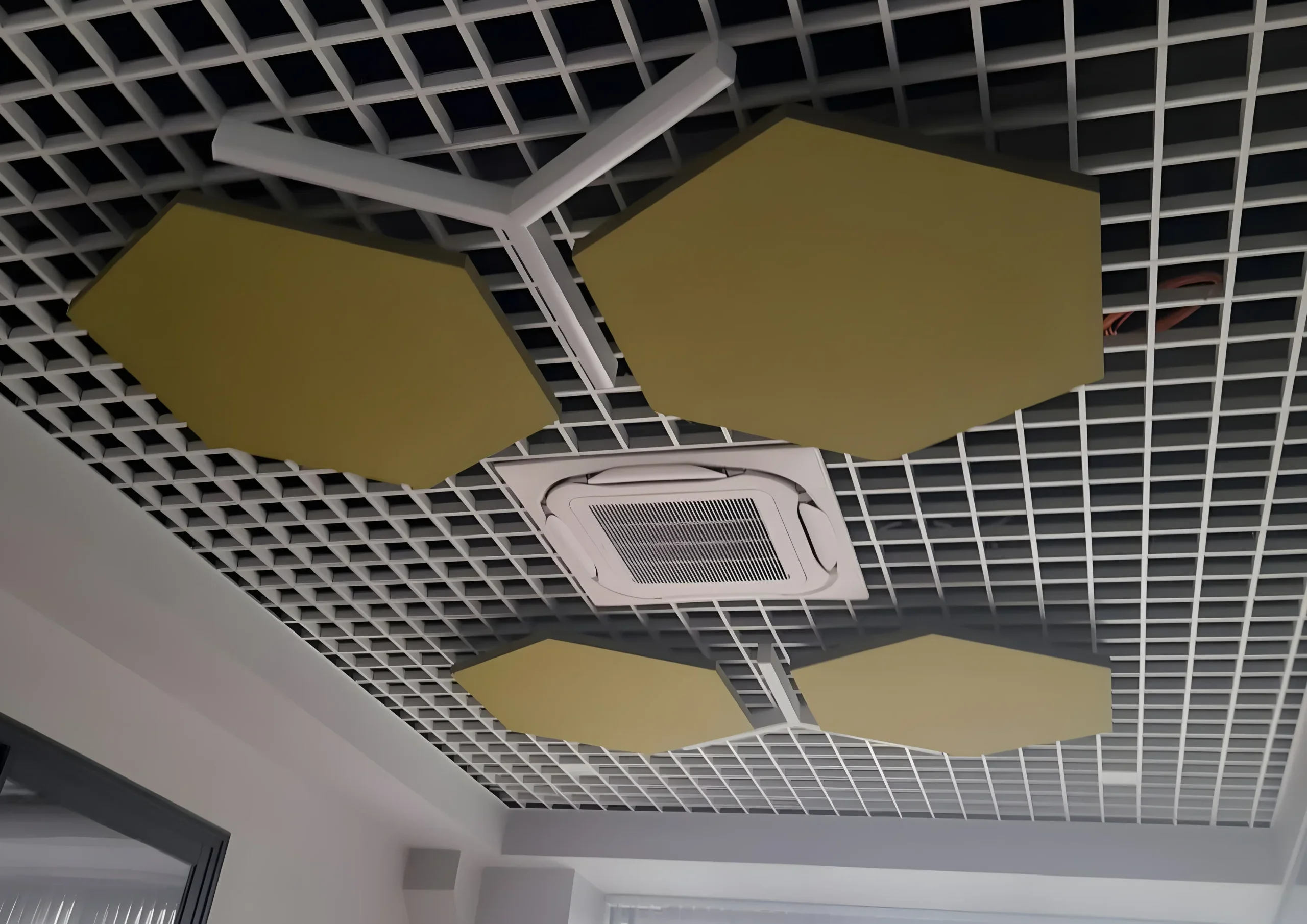 Demonte Petek (Opencell) Metal Asma Tavan Sistemi - Uygulama